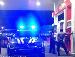 Wujudkan Kamtibmas Yang Kondusif, Polsek Brondong Patroli ke SPBU