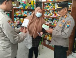 Cegah Munculnya Kasus Gagal Ginjal Akut Pada Anak Kapolsek Torjun Laksanakan Sidak Ke Apotik