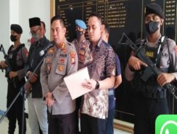 Kepala MTs Nurul Islam Pemukul 15 Murid Didik Kini Di Geladang Polres Geresik