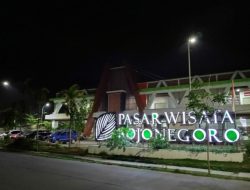 Pedagang Pasar Wisata Bojonegoro Raup Untung, Lokasi Nyaman dan Strategis