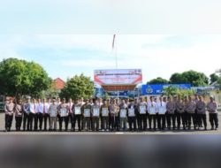 Kapolres Tuban Tebar Penghargaan Di Personil Polres Dan Masyarakat