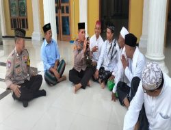 Jumat Curhat, Kapolsek Widang Himbau Warga Ngadipuro Tekan Anak Waspada Aliran Gangster Jelang Pemilu 2024