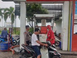 Jelang Hari Raya Idul Fitri 1445 H Polsek Sekaran Giat Patroli ke SPBU