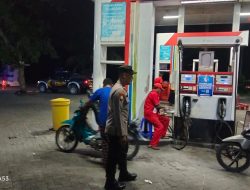 Patroli SPBU Malam Hari Anggota Polsek Sekaran Sampaikan Pesan Kamtibmas