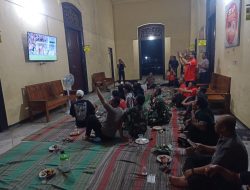 Polsek Babat Mengelar Nonton Bareng (Nobar) Yang di Laksanakan di Aula Mako Polsek Babat