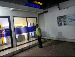 Polsek Babat Patroli di Bank Mandiri Unit Babat Waspadai ancaman Pelaku Kejahatan