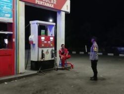 Patroli Polsek Sekaran antisipasi Parktik Curang penyalahgunaan BBM bersubsidi di SPBU Desa Siman Kecamatan Sekaran