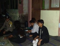 Patroli Dialogis Polsek Sekaran Ngopling Mas (Ngobrol Kamtibmas) Sambang Perguruan PSHT Saat Latihan