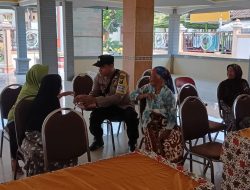 Anggota Polsek Sekaran Briptu Rijal Lakukan Patroli Dialogis di Desa Porodeso