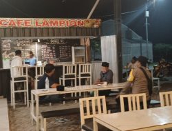 Polsek Sekaran Patroli Dialogis di Cafee Lampion Desa Besur