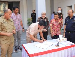 Kasat Resnarkoba Polres Lamongan Hadiri Pemusnahan Barang Bukti Tindak Pidana di Kejaksaan Negeri Lamongan