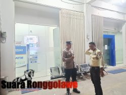 Anggota Polsek Laren Patroli Obyek Vital ATM BRI Untuk Berikan Rasa Aman Kepada Warga