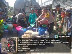 HUT Polwan ke-76,Polsek Sukosewu Kirim Bantuan Air Bersih Untuk Warga Sumberjo Kidul Dan Warga Purwoasri