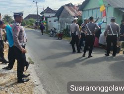 Istimewa Satlantas Bersama Polsek Sukosewu Salurkan Bantuan Air Bersih Di Purwoasri