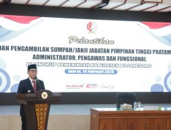 Pj Bupati Adriyanto Lantik Sejumlah Pejabat Lingkup Pemkab Bojonegoro