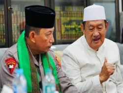 Kapolri Jendral Listyo Sigit Prabowo Datanggi Ponpes Langitan Widang Tuban Jalin Silaturahmi