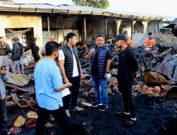 Kapolres Tuban dan Bupati Tinjau Langsung Lokasi Kebakaran Pasar Baru Tuban