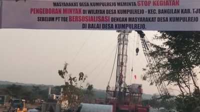 Reaktivasi Sumur Minyak Tua di Tawun Tuai Protes Warga, Spanduk Tuntutan Terpasang di Lokasi Rig