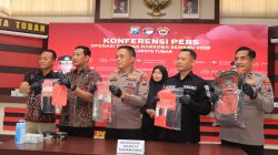 Polresta Tuban menggelar konferensi pers hasil pengungkapan kasus dalam rangka Operasi Tumpas Narkoba Semeru 2026
